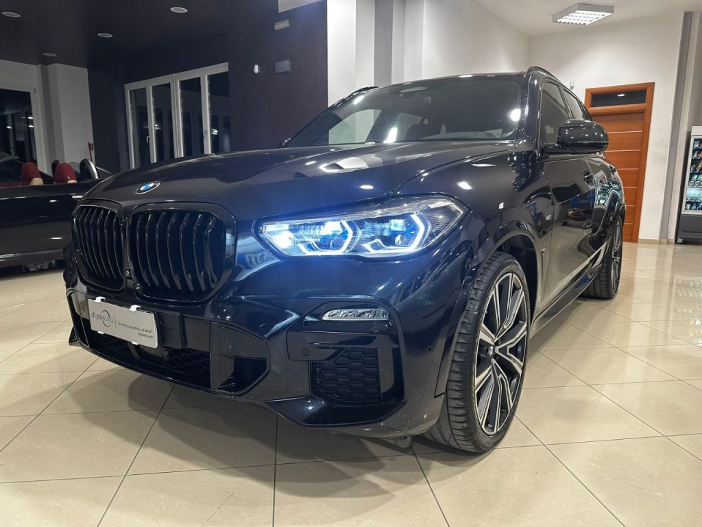 BMW X5 xdrive40d mhev 48V Msport auto