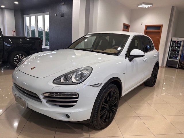 Porsche Cayenne 3.0 diesel