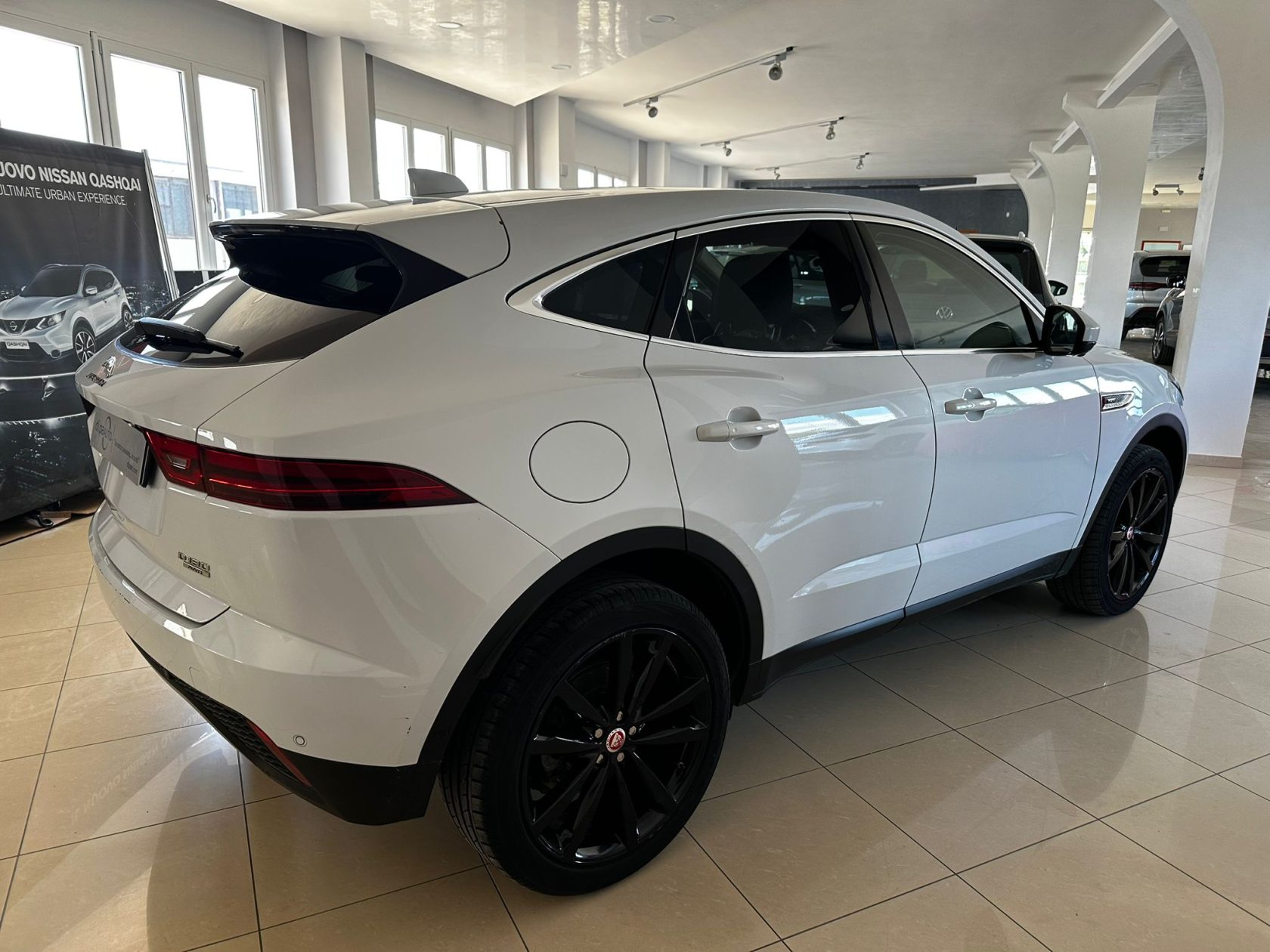 Jaguar E-Pace R Dynamic HSE awd 2.0 diesel