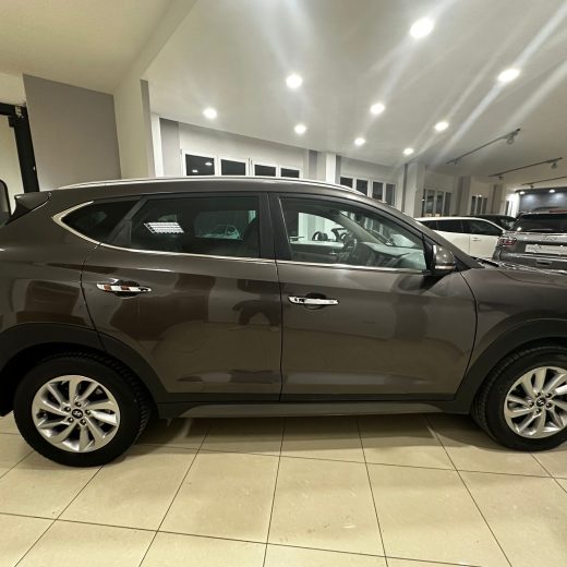 Hyundai Tucson 1.7 diesel 140cv